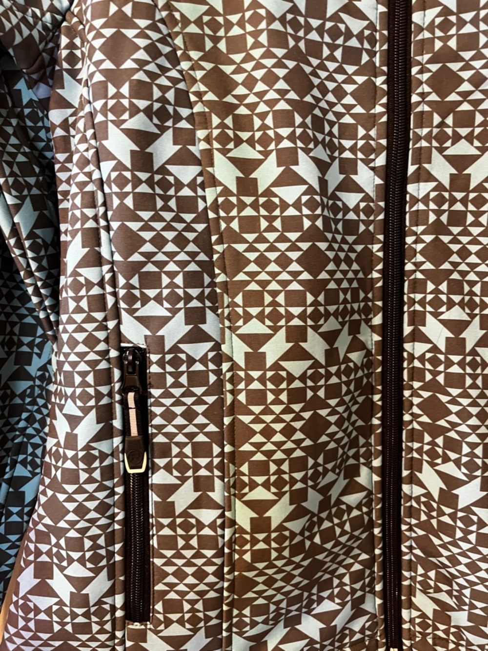 ROPER women's  SOFT-SHELL AZTEC  JACKET ( WEAR THE WEST COLLECTION) MED. NWT - Picture 3 of 11